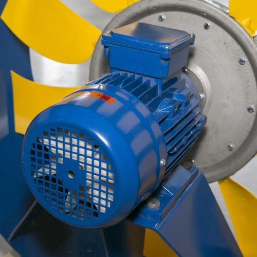 Sistema ventola-motore elettrico per ventilatori assiali